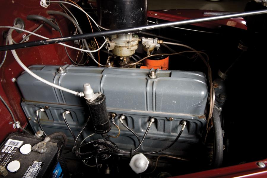  Chevrolet Special Deluxe Convertible 1941 года  (фото 6 из 6)